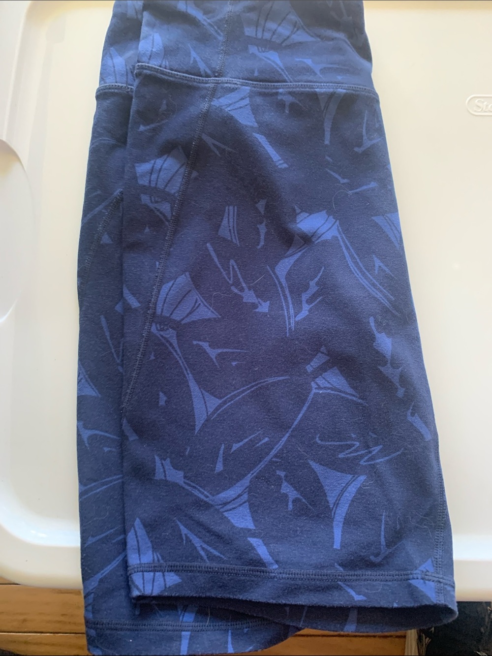 Hyba bike shorts navy patterned size large
+ purple
